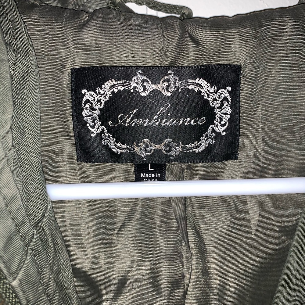 Jacket - Picture 2 of 2